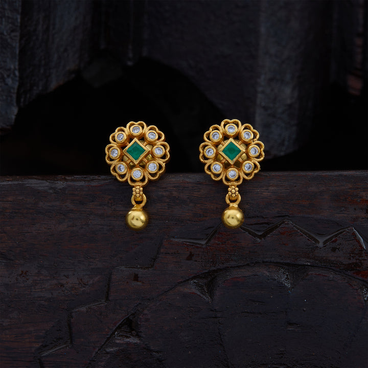 Zirkharita Studs