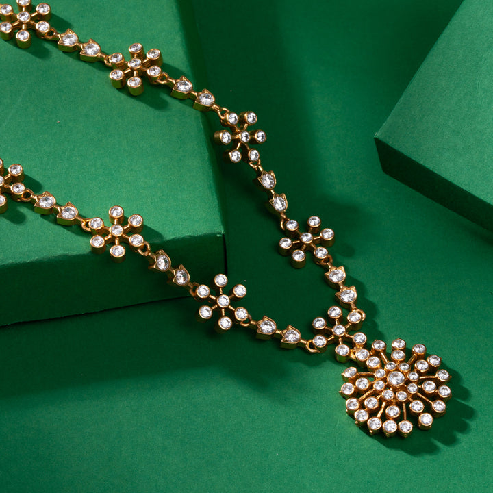 Starry Flora Necklace