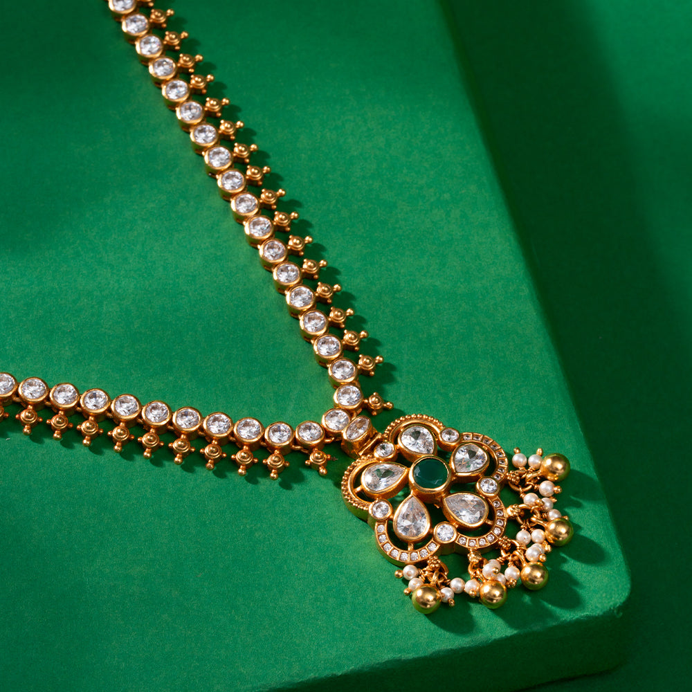 Heerika Phool Short Necklace