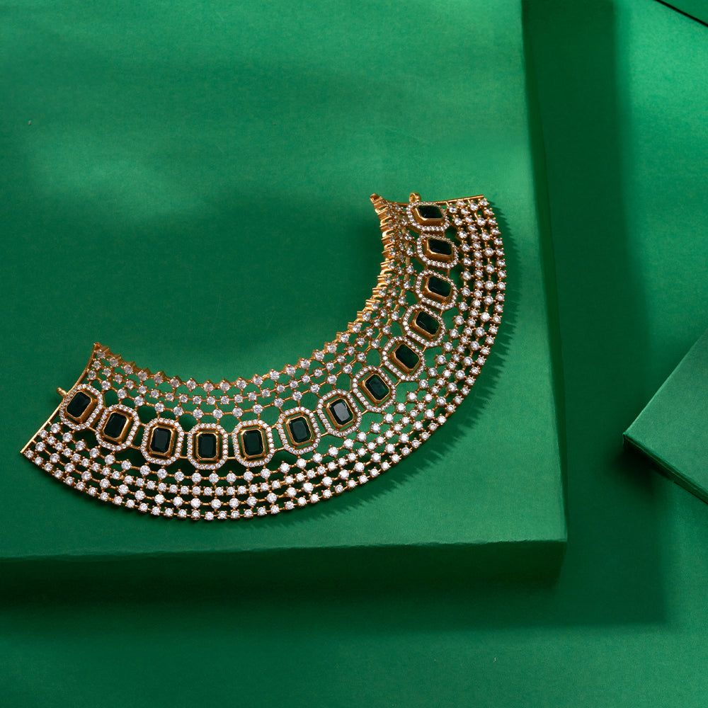 Ivy Frame Choker