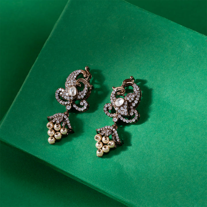Feathers of the Empire Necklace Set