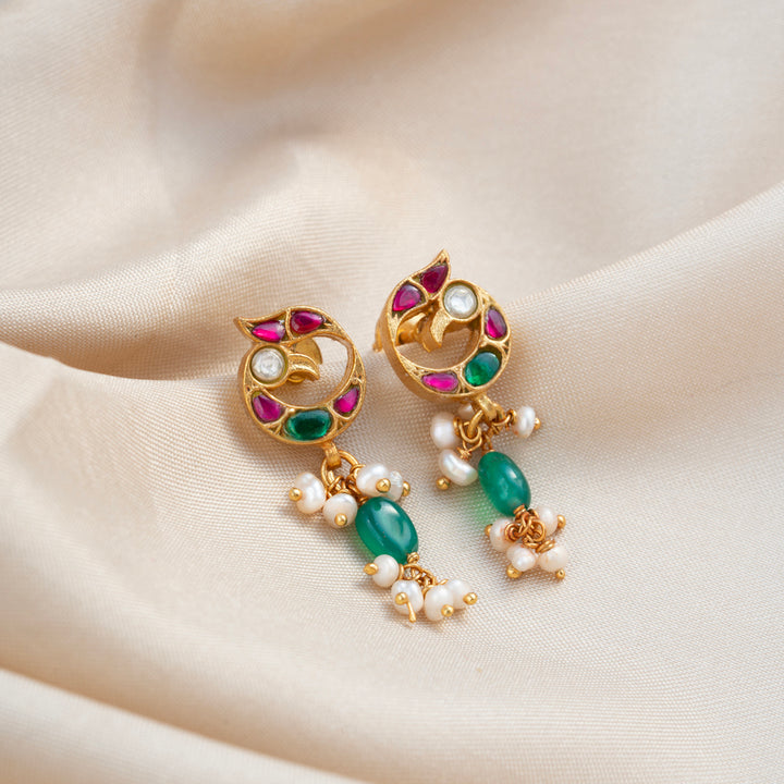 Kundan Kalgi Studs
