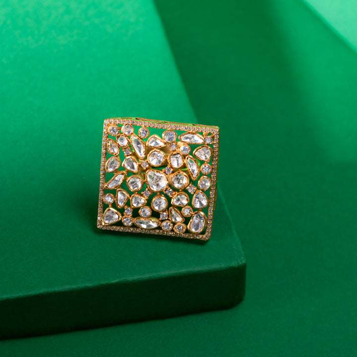 Dazzella Ring