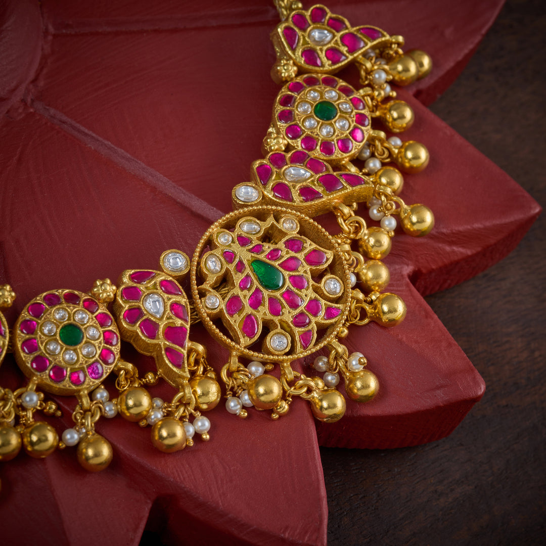Chakrashanka Necklace