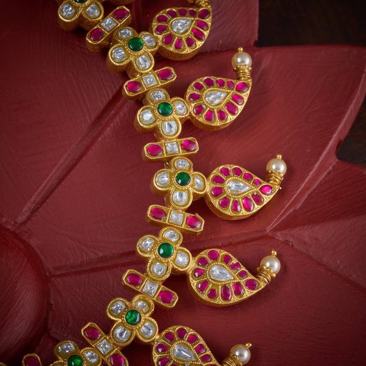 Svarnamayu Necklace