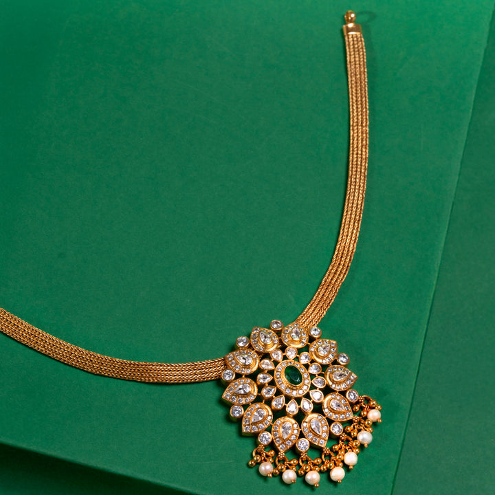 Kusumita Short Necklace