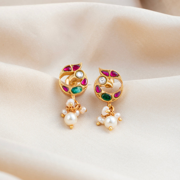 Kundan Kalgi Studs