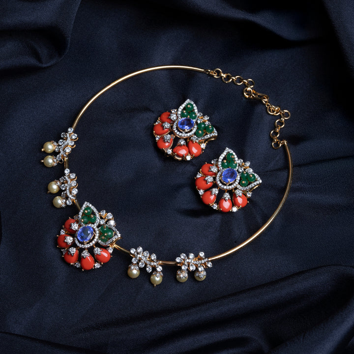 Tanzacora Bloom Necklace Set