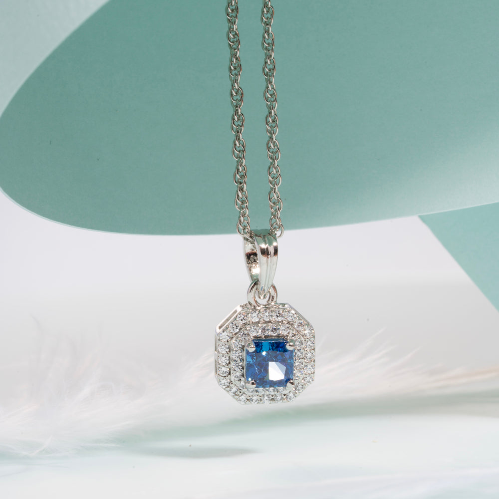 Siren's Tear Pendant Set.