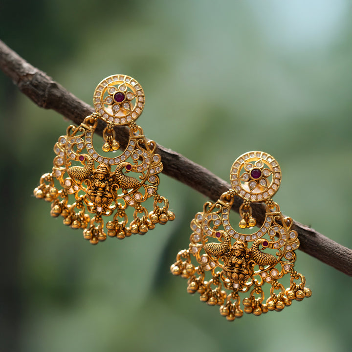 Padmapeeth Mayuri Danglers