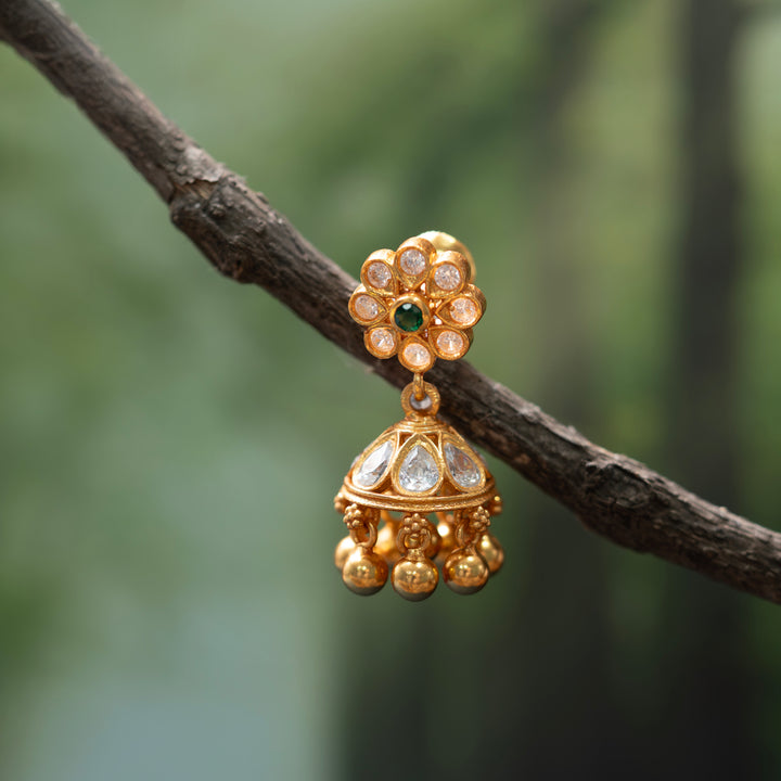 Shyamli Shringar Jhumkis