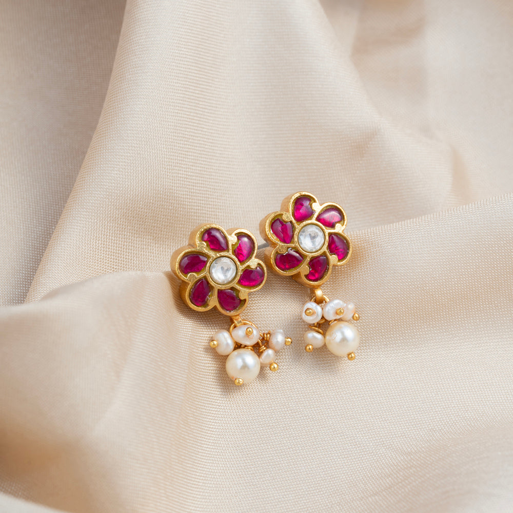 Kundan Gulzar Studs