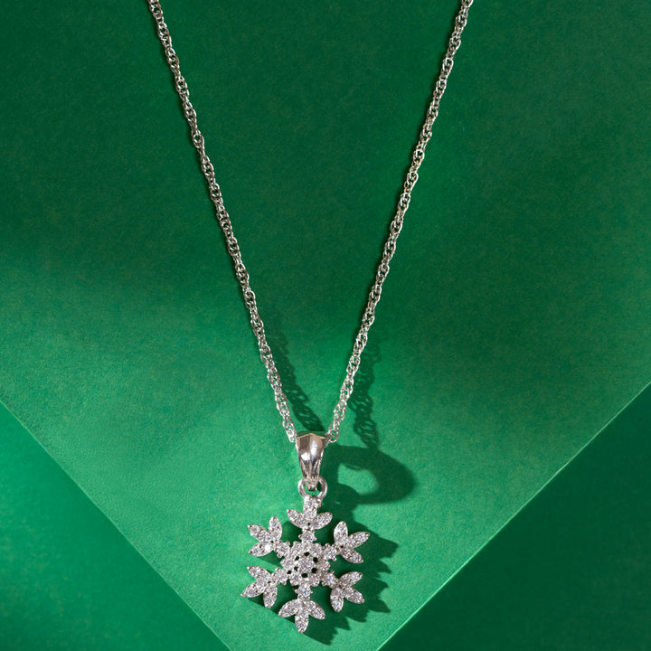 Bloom Tiara Chain Pendant